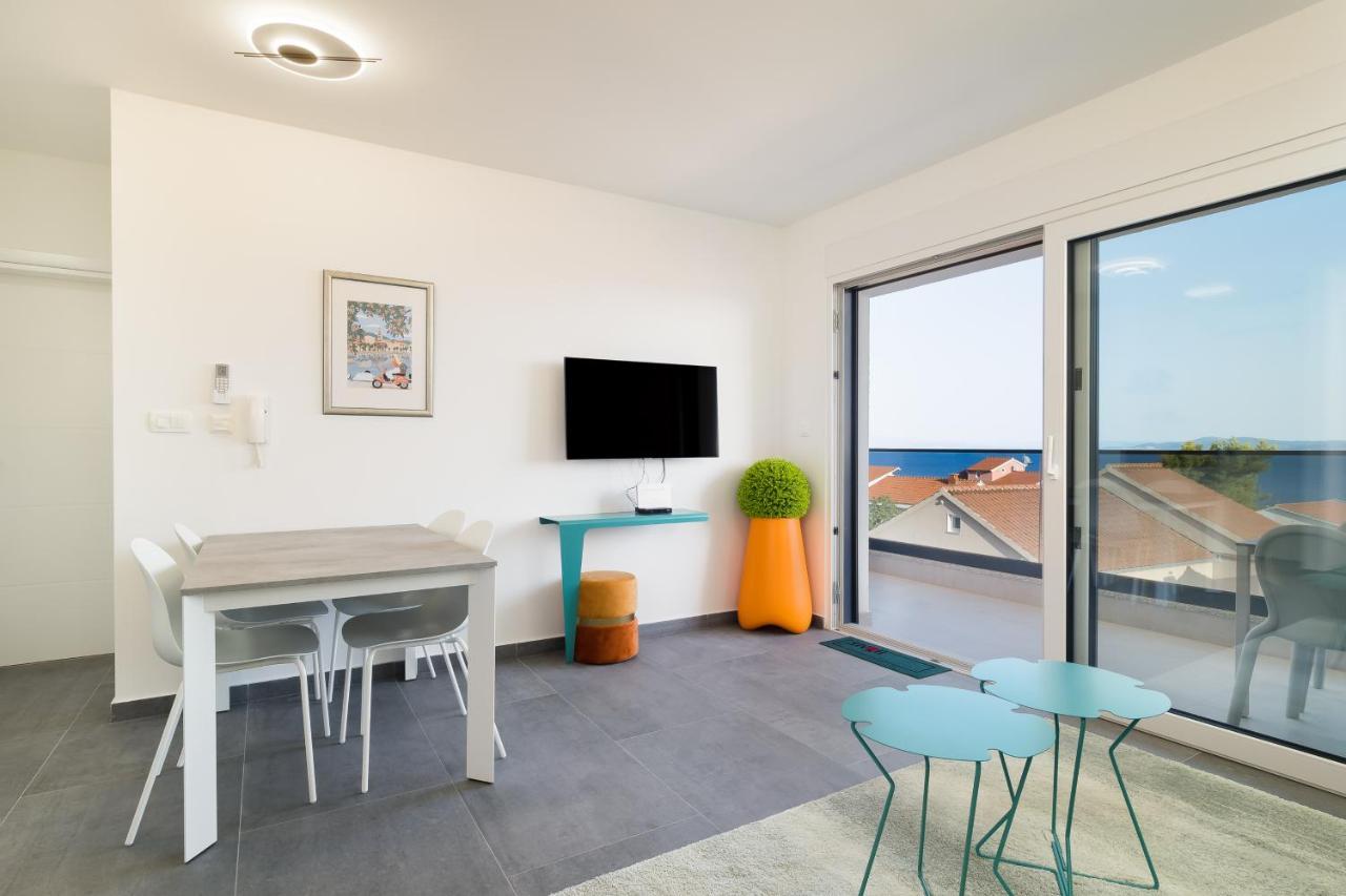 Luxury Apartment- Balcony- Private Rooftop And Jacuzzi- Common Pool Trogir Bagian luar foto