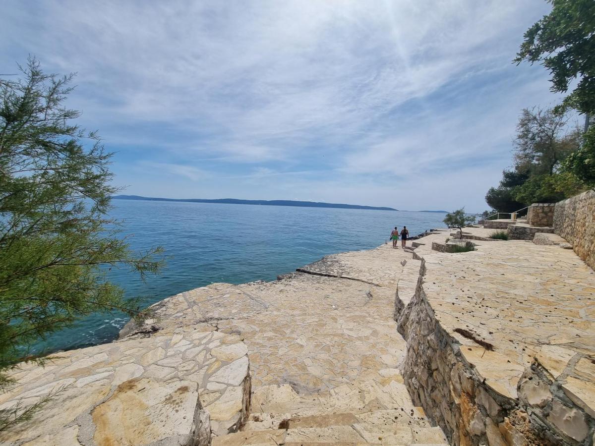 Luxury Apartment- Balcony- Private Rooftop And Jacuzzi- Common Pool Trogir Bagian luar foto